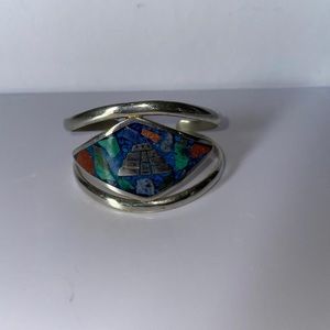 Navajo cuff bracelet sterling silver with abalones inlays.